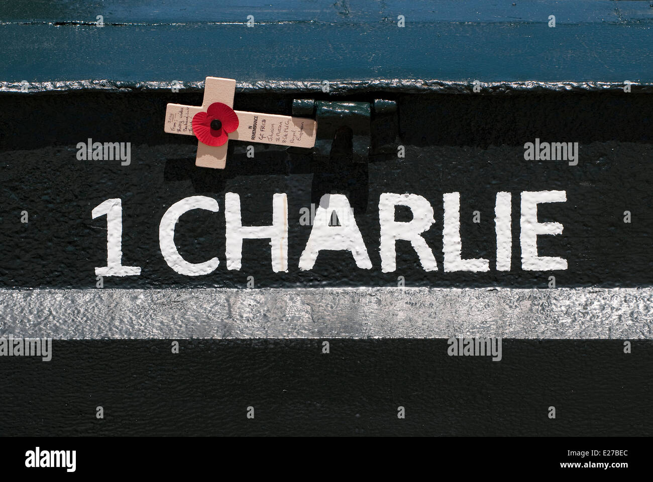 1 charlie dipinta sul serbatoio militare, Juno Beach, Normandia, Francia Foto Stock