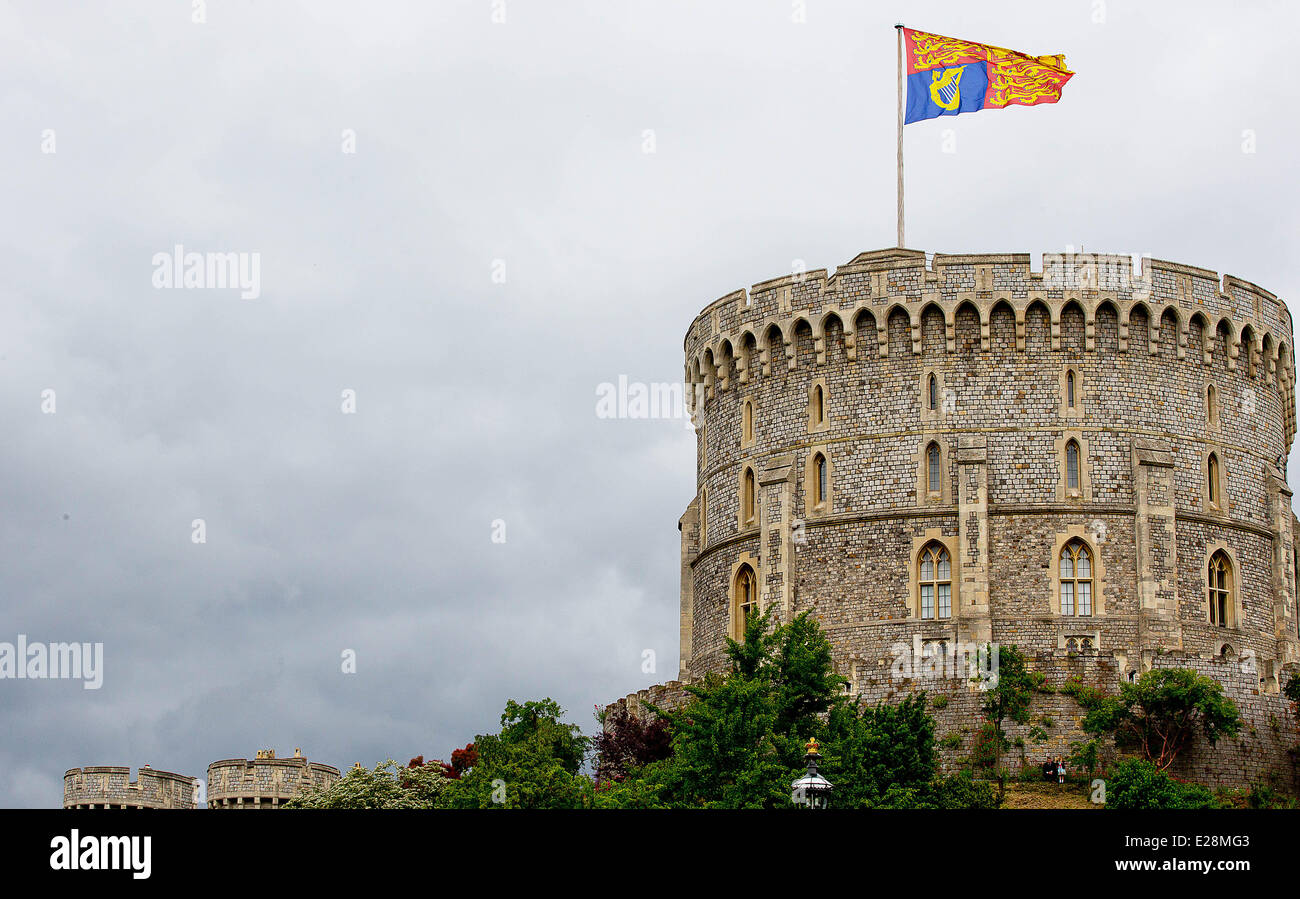 Il Castello di Windsor durante l'Ordine della Giarrettiera Service in Windsor, Regno Unito, 16 giugno 2014. Credito: dpa/Alamy Live News Foto Stock