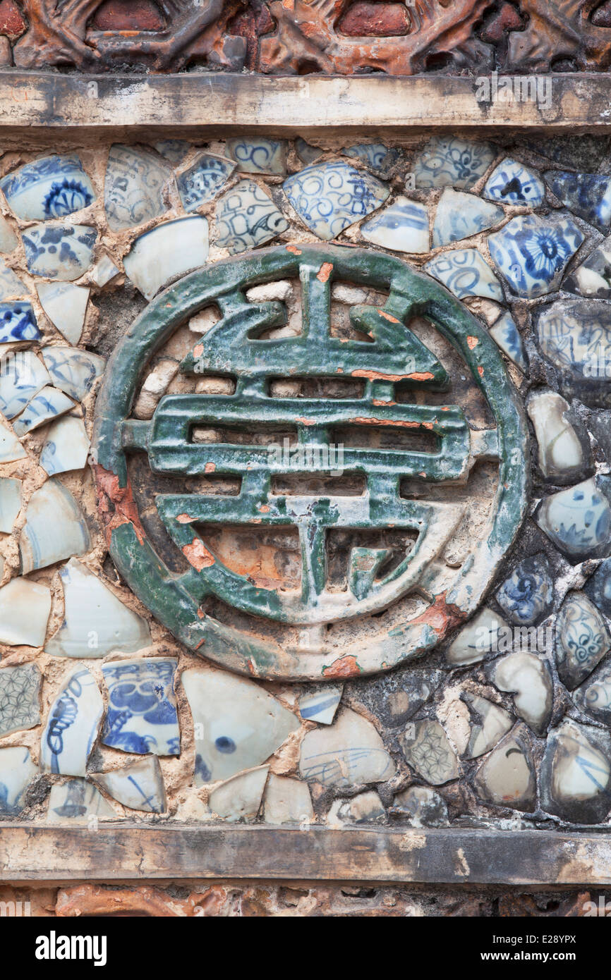 Dettaglio della tomba di Tu Duc (Patrimonio Mondiale dell'UNESCO), la tinta, Thua Thien-Hue, Vietnam Foto Stock