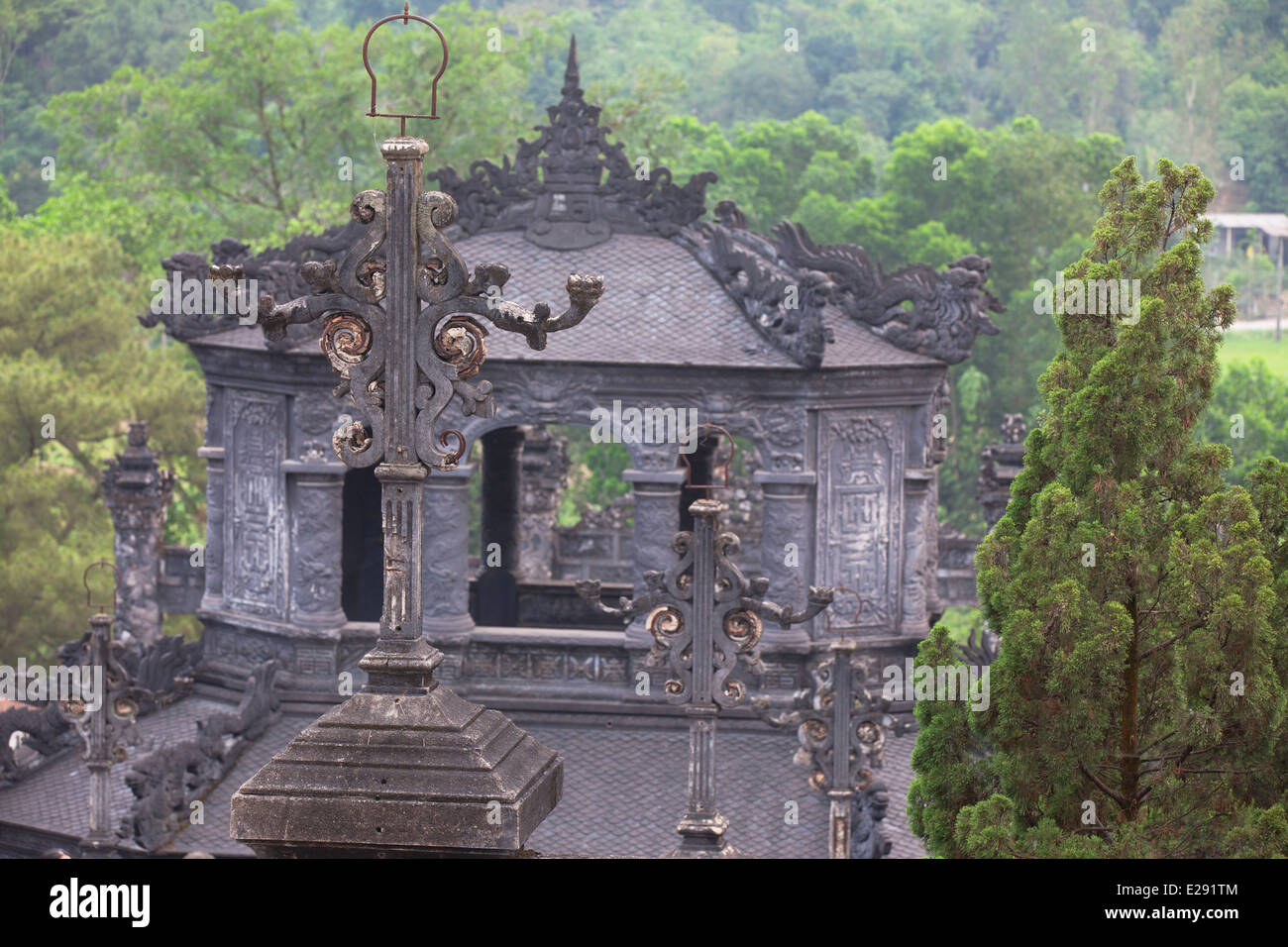 Tomba di Khai Dinh (Patrimonio Mondiale dell'UNESCO), la tinta, Thua Thien-Hue, Vietnam Foto Stock