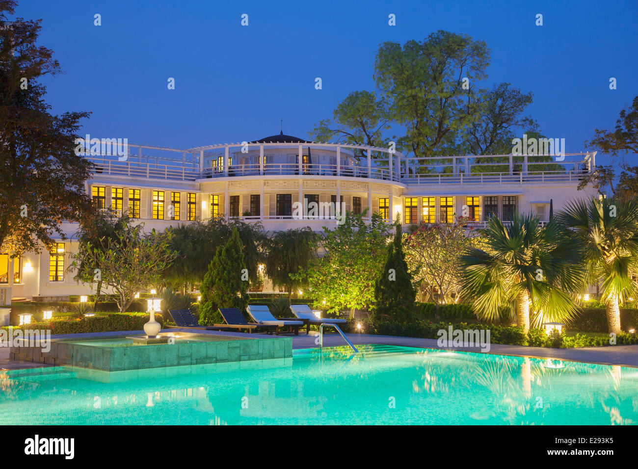 Piscina di La Residence Hotel, tonalità, Thua Thien-Hue, Vietnam Foto Stock