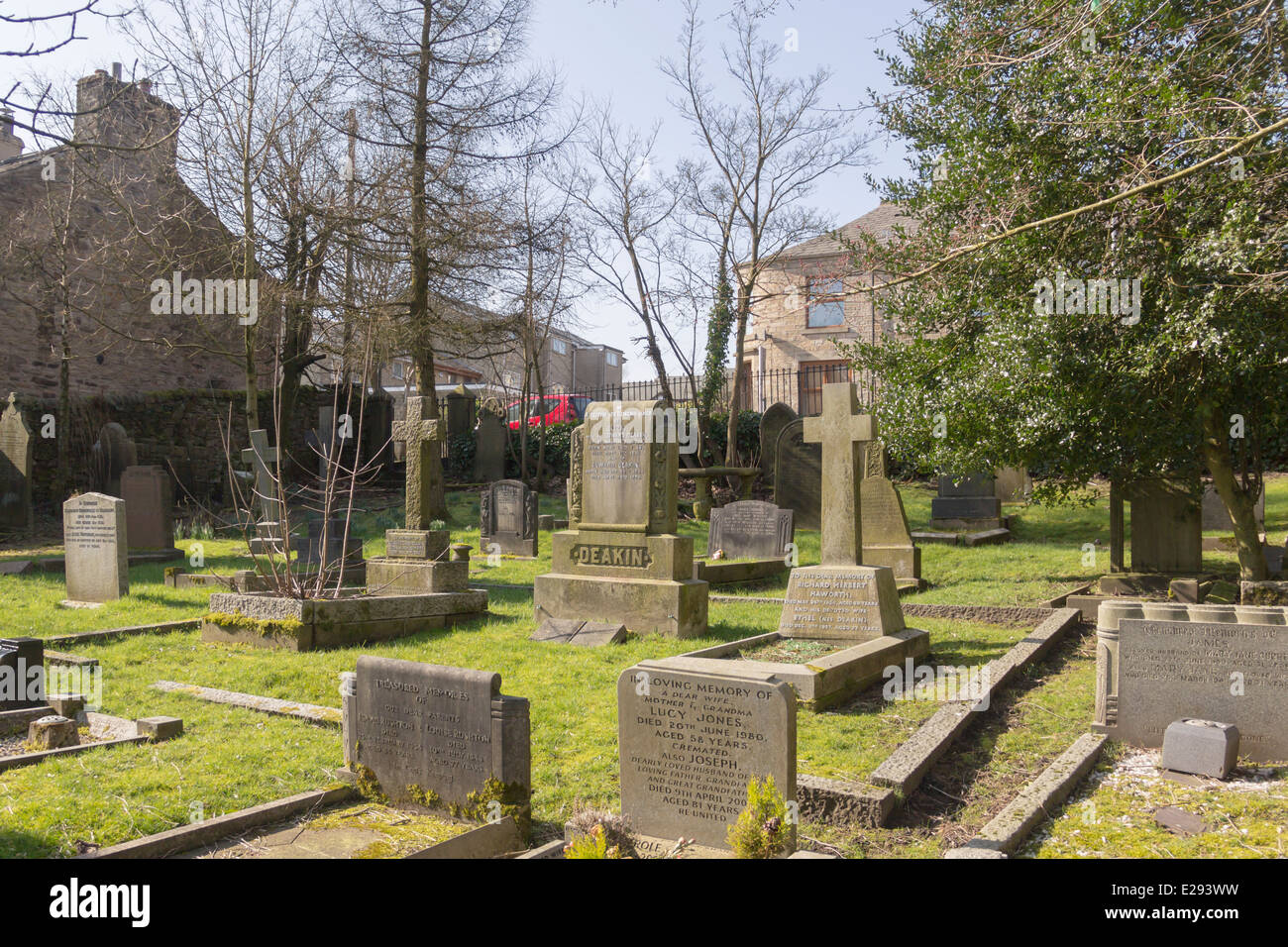 Il non conformista cimitero nel villaggio di Belmont, Lancashire. Il cimitero contiene la Deakin tombe di famiglia. Foto Stock