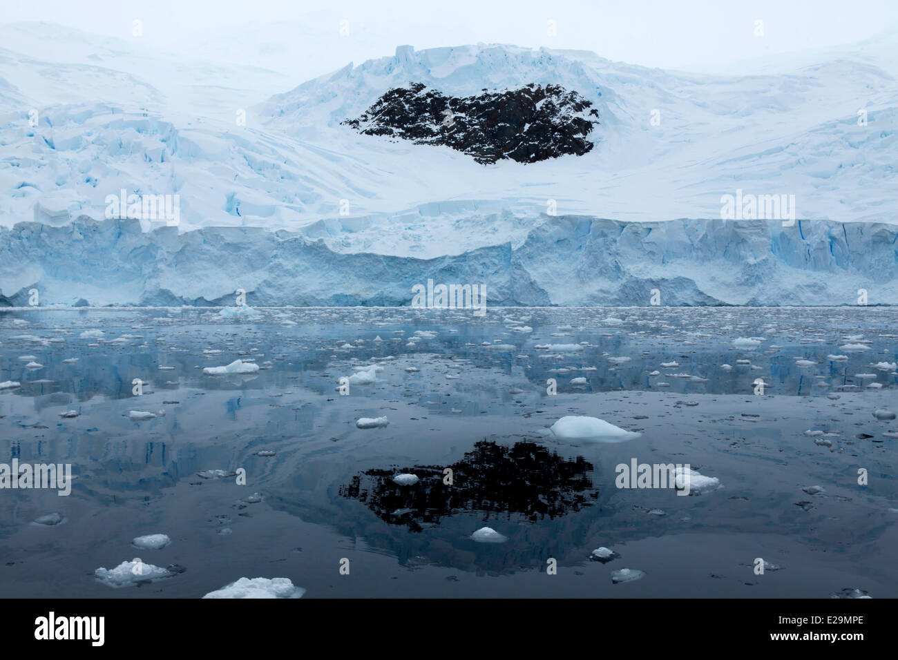 L'Antartide, crociera sulla nave boreale, la penisola antartica, somministrato sotto il Trattato Antartico sistemi, Neko Harbour Foto Stock