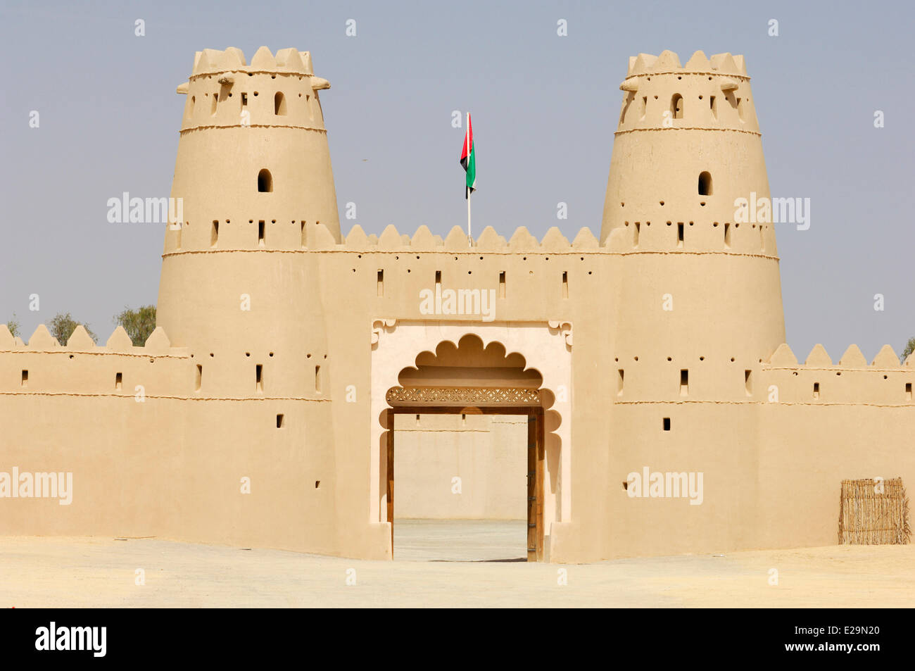 Emirati Arabi Uniti Abu Dhabi emirato, Al Ain, Al Jahili Fort Gate Foto Stock