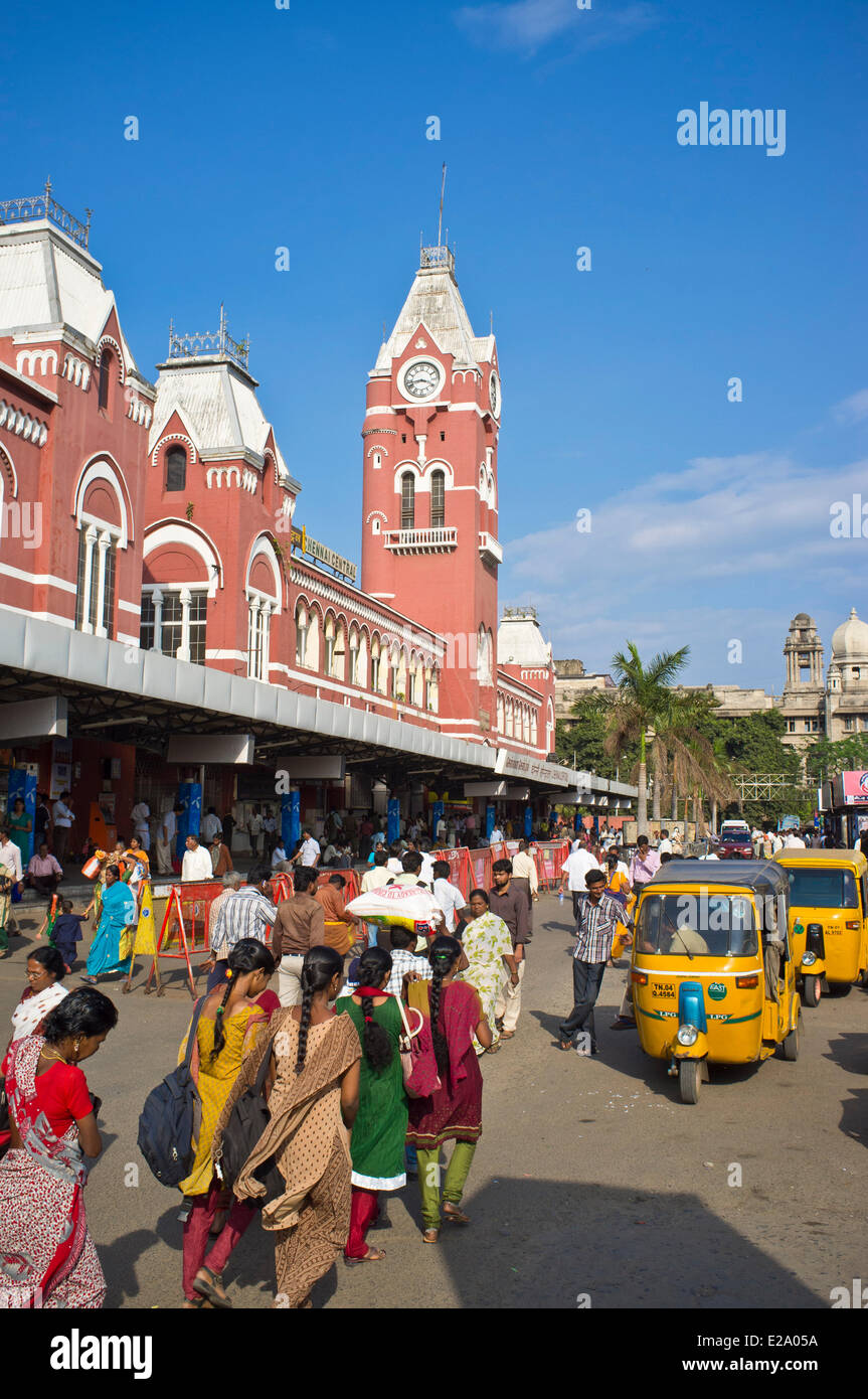 India, Tamil Nadu, Chennai (Madras), Central Chennai stazione costruita nel 1873 in stile neo gotico Foto Stock