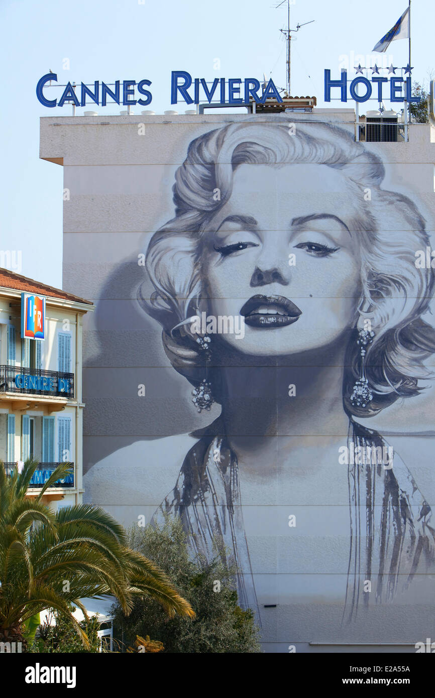 Francia, Alpes Maritimes, Cannes, Boulevard d'Alsace, Marilyn Monroe murale,  menzione obbligatoria Foto stock - Alamy