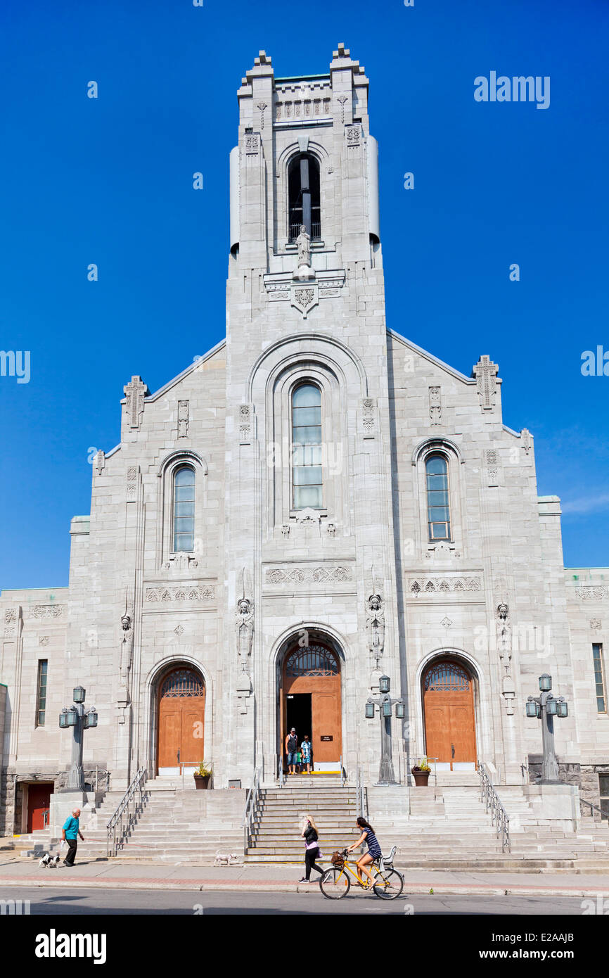 Canada, Provincia di Quebec, Montreal, la Rosemont, della chiesa dello Spirito Santo e le sue decorazioni in stile Art Deco Foto Stock
