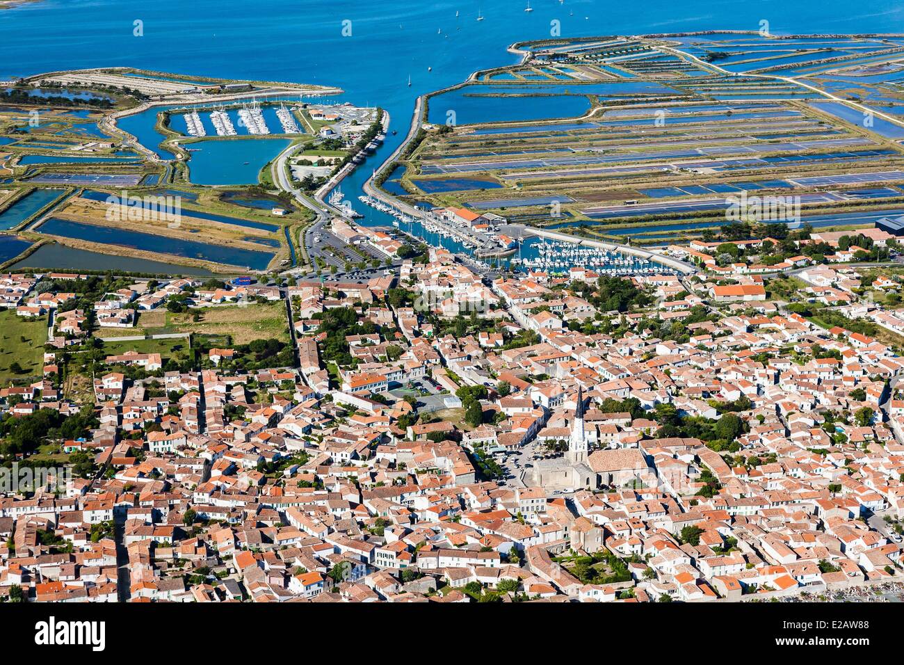 Francia, Charente Maritime, Ile de Re, Ars en Re, etichettati Les Plus Beaux Villages de France (i più bei villaggi di Foto Stock