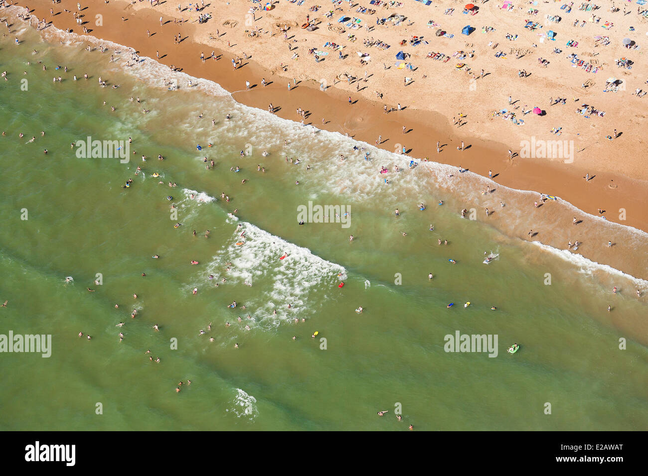 Francia, Vendee, Talmont Saint Hilaire, Veillon Beach (Vista aerea) Foto Stock