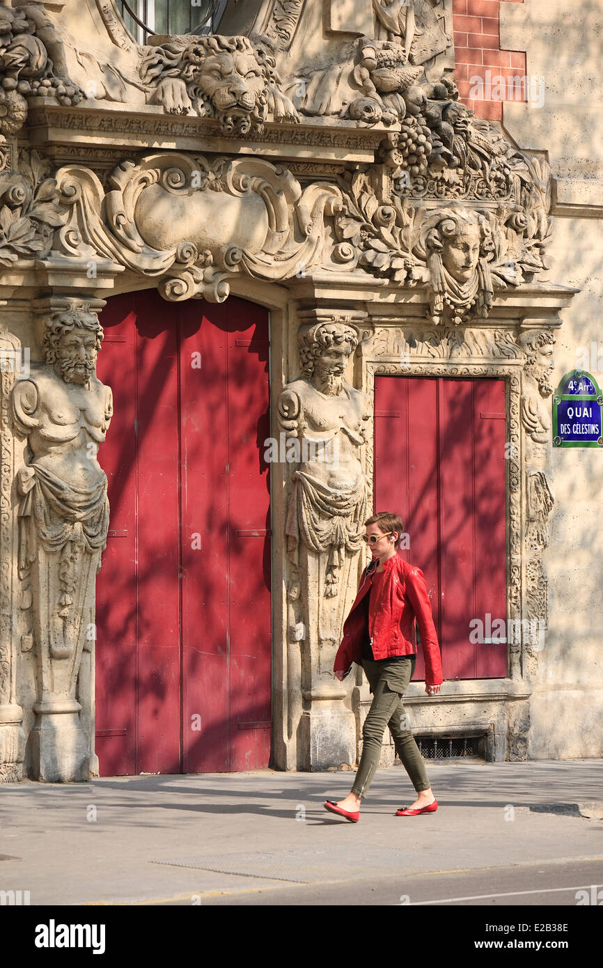 Francia, Parigi, facciata dell'Hotel Fieubet chiamato anche La Vallette ora ospita la scuola di Massillon sul Quai des Celestins Foto Stock