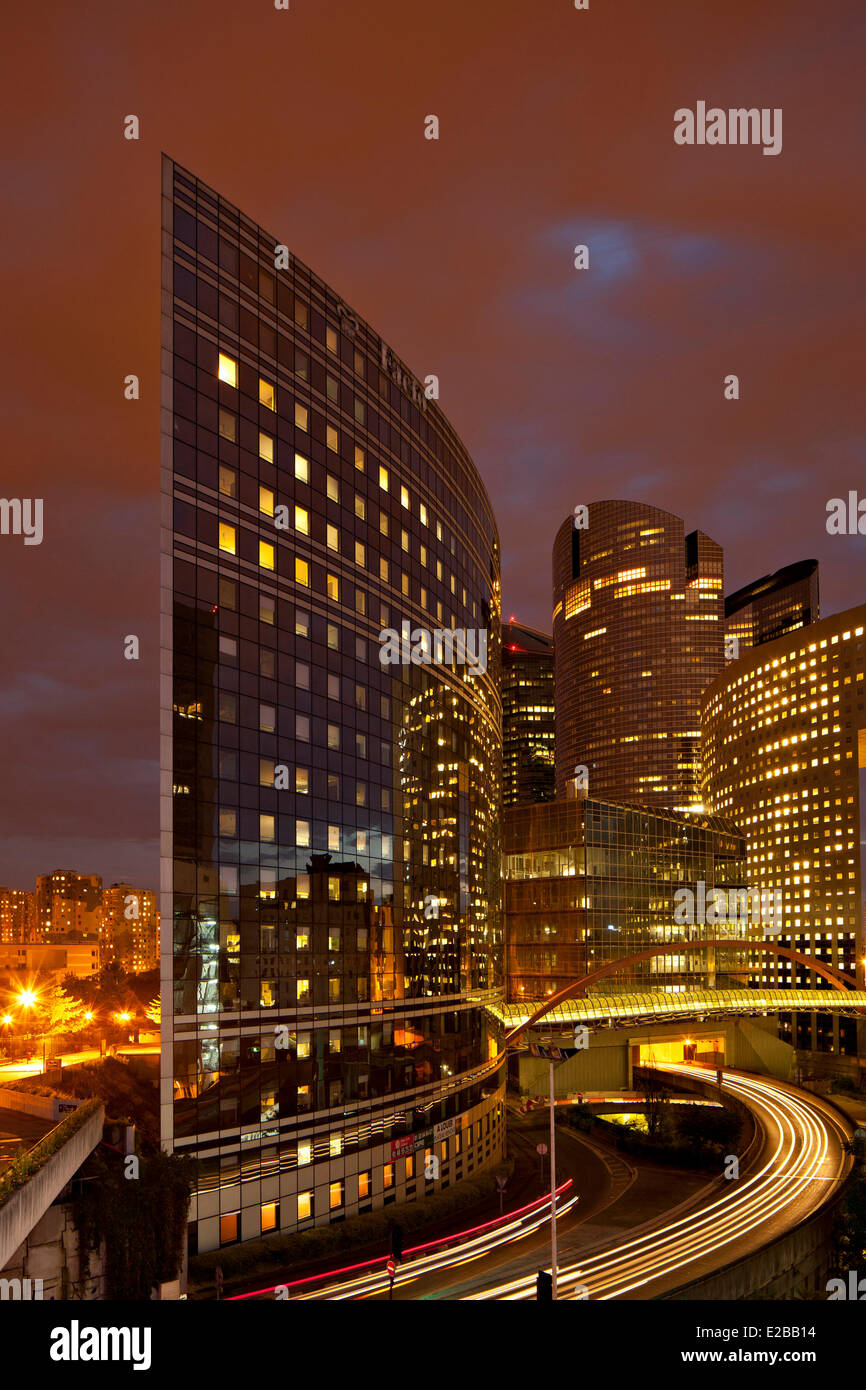 Francia, Hauts de Seine, La Defense, il primo piano della Torre di fatto, architetti Michel Andrault e Pierre Parat Foto Stock