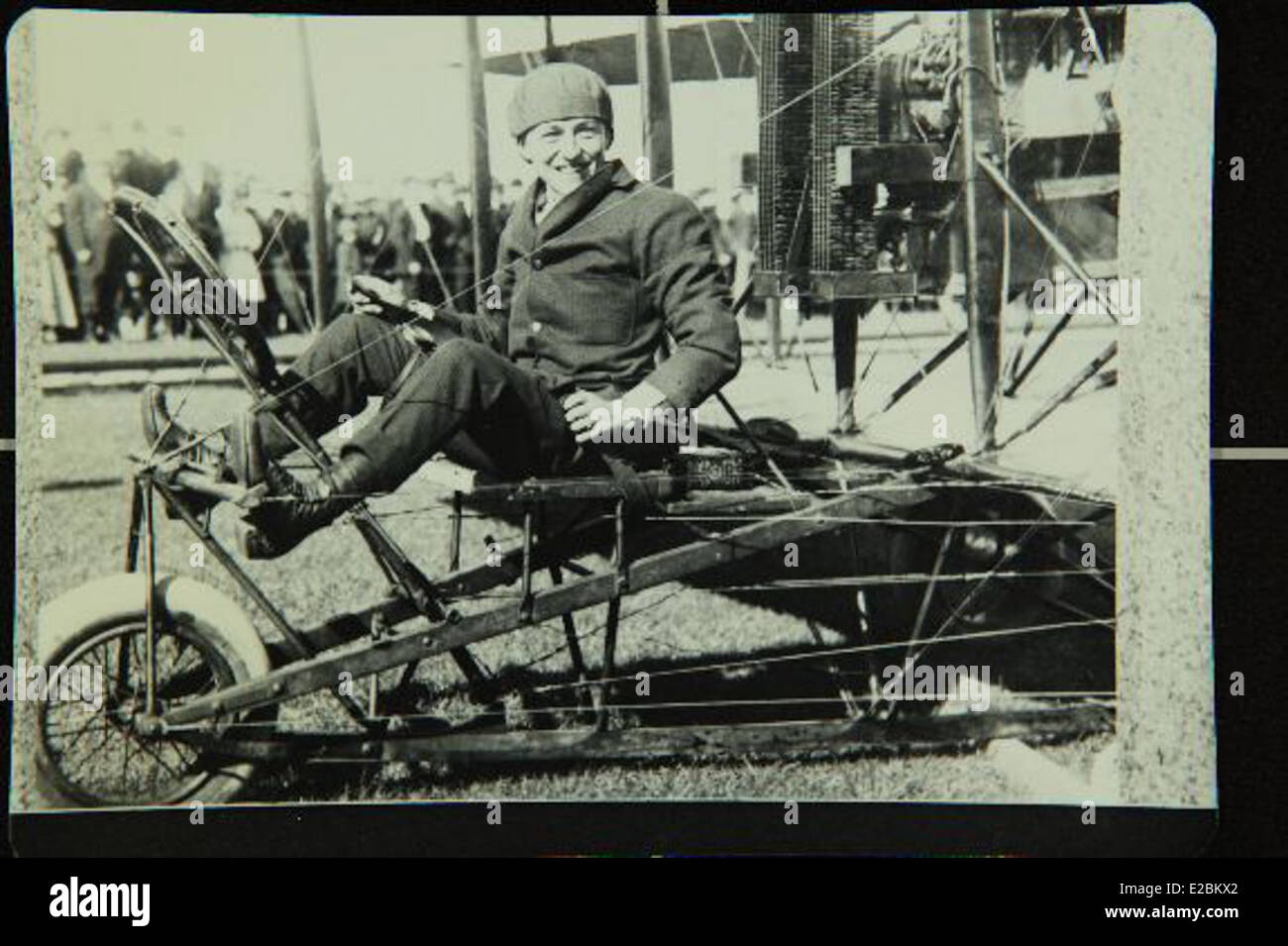 Art Smith fu un aviatore pionieristico e pilota di posta aerea, noto per i suoi contributi allo sviluppo dei servizi di posta aerea negli Stati Uniti. Foto Stock