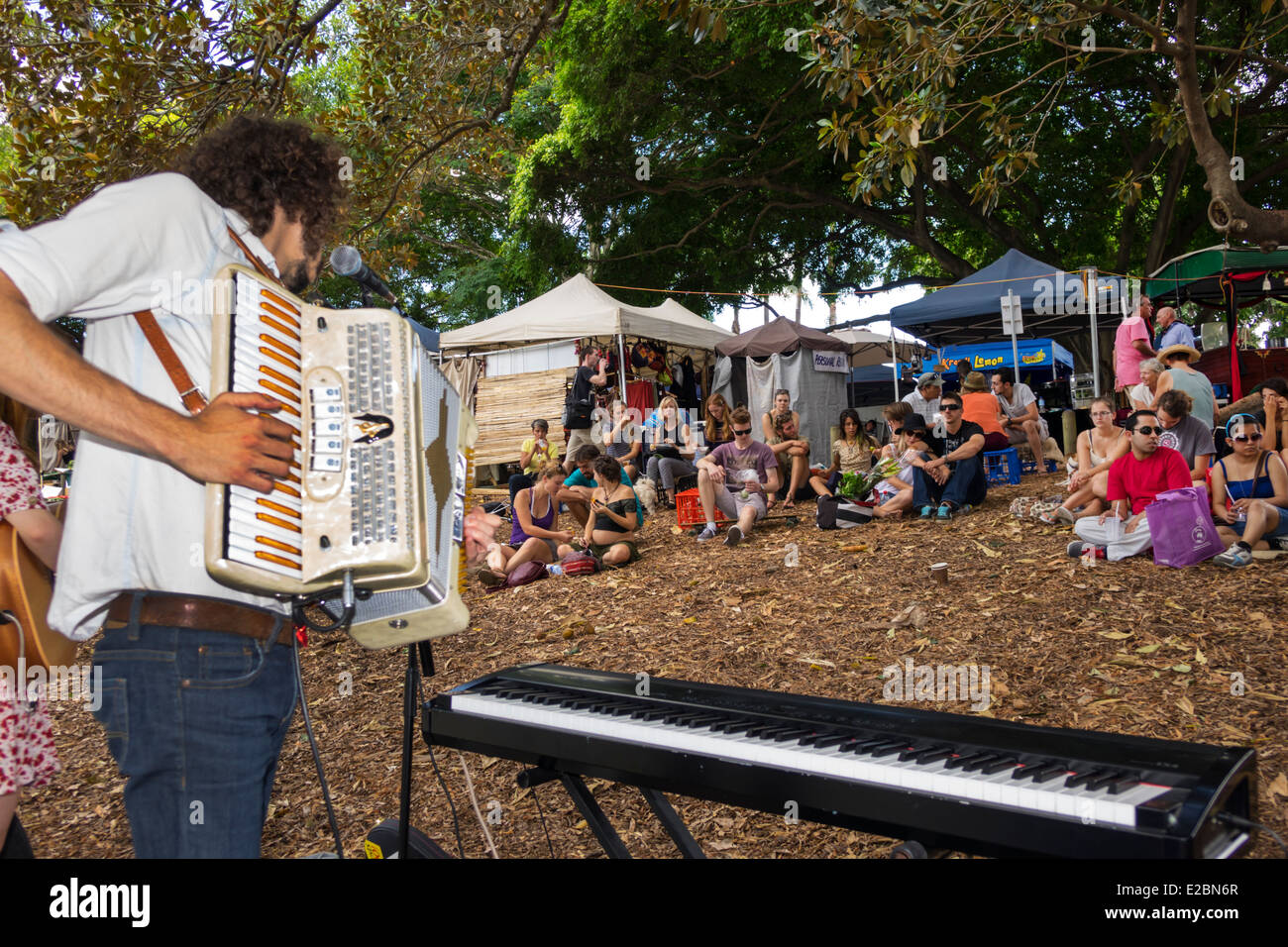 Brisbane Australia,Queensland West End,Davies Park Saturday Market,shopping shopper shopping shopping negozi mercati di mercato acquisti di mercato di vendita,reta Foto Stock