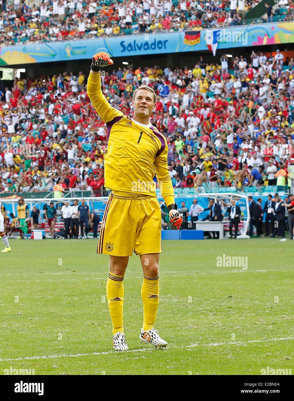 Salvador, Brasile. 16 Giugno, 2014. Manuel NEUER, DFB 1 Jubel, Freude, Emotionen, Feiern, Lachen, jubelt, freuen, reisst die Arme hoch, ballt die Faust DEUTSCHLAND - PORTOGALLO FIFA Fussball WM Weltmeisterschaft am 16.06.2014 in Salvador, BRASILIEN Credito: Peter Schatz/Alamy Live News Foto Stock