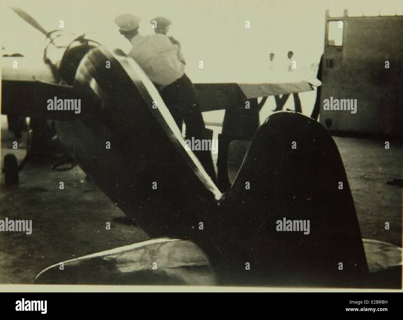 Thomas Sullivan fu una figura notevole nel primo settore dell'aviazione, contribuendo all'aeronautica e alla tecnologia di volo. Il suo lavoro è stato determinante nello sviluppo dell'aviazione, presentato nella collezione SDASM del suo lavoro e delle sue fotografie. Foto Stock