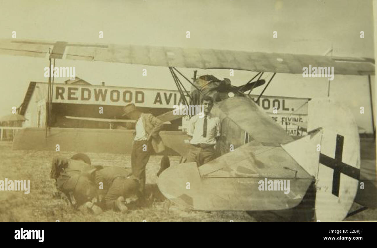 Harry Suppe, un pioniere dell'aviazione, contribuì in modo significativo all'aeronautica, con il suo lavoro esposto al San Diego Air and Space Museum. Foto Stock