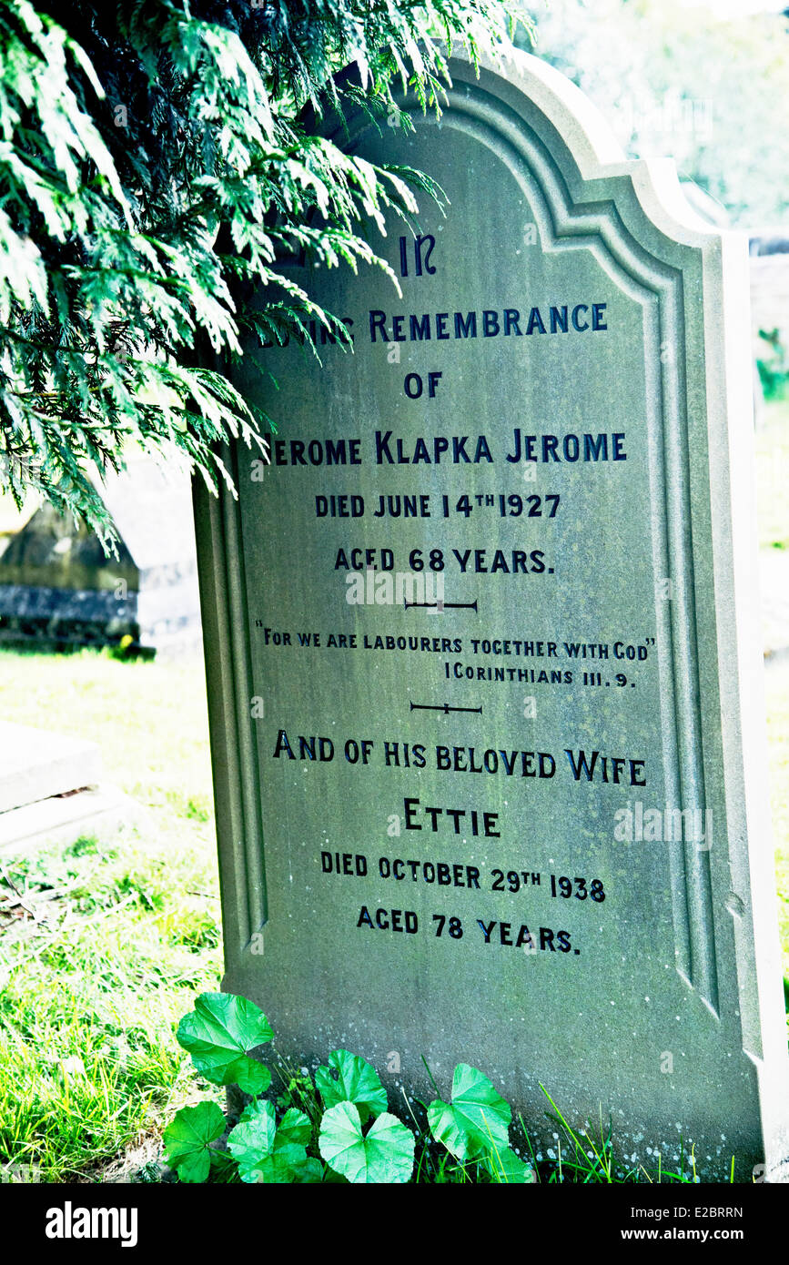 Tomba di Jerome Klapka Jerome, autore di "Tre Uomini in Barca", nella Basilica di Santa Maria Vergine sagrato; Grab von Jerome K. Jerome Foto Stock