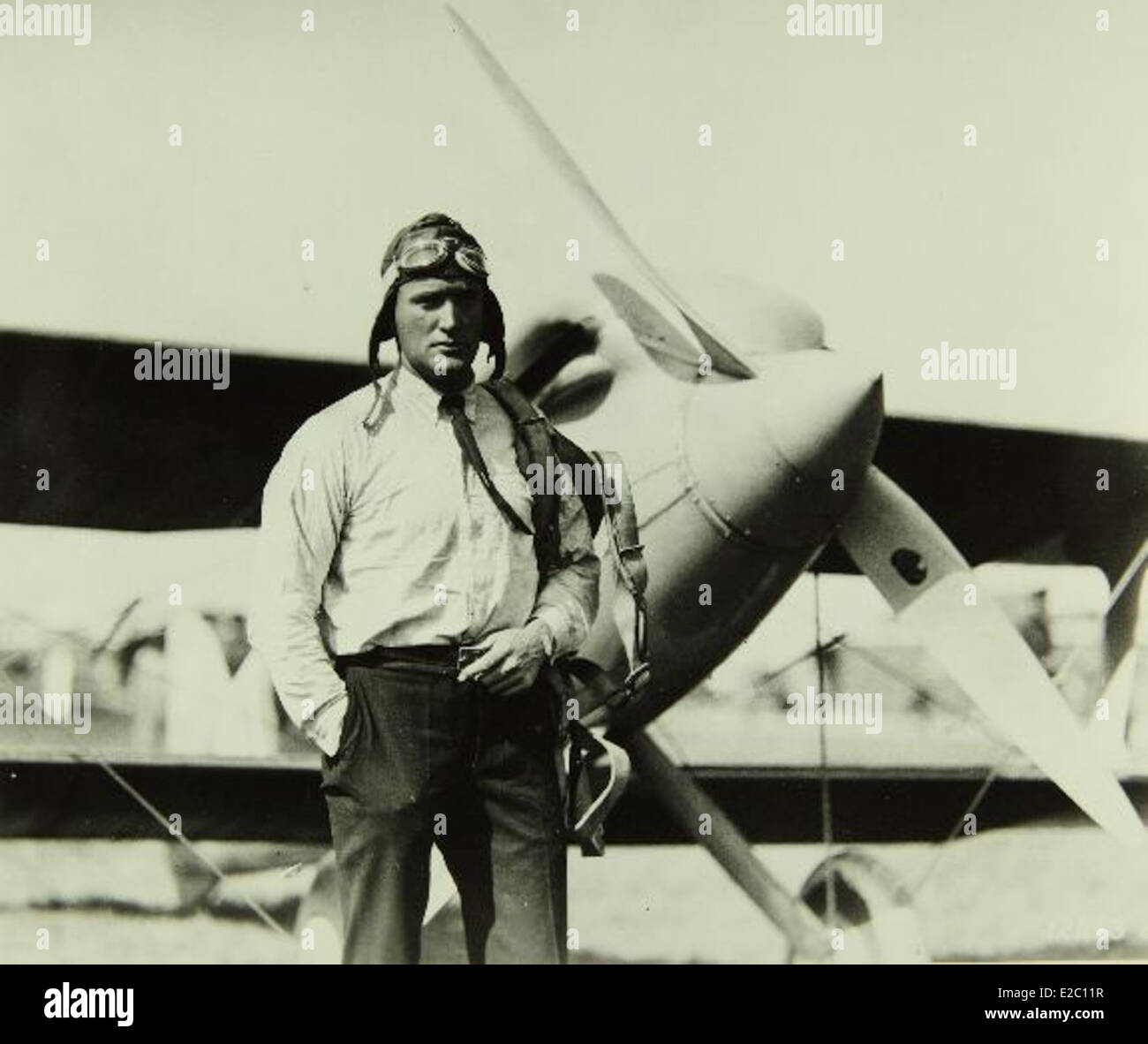 Al A.J. Williams era un pilota di spicco che gareggiava in vari eventi con il suo biplano, mostrando abilità e innovazione eccezionali nel mondo delle corse aeree. Foto Stock