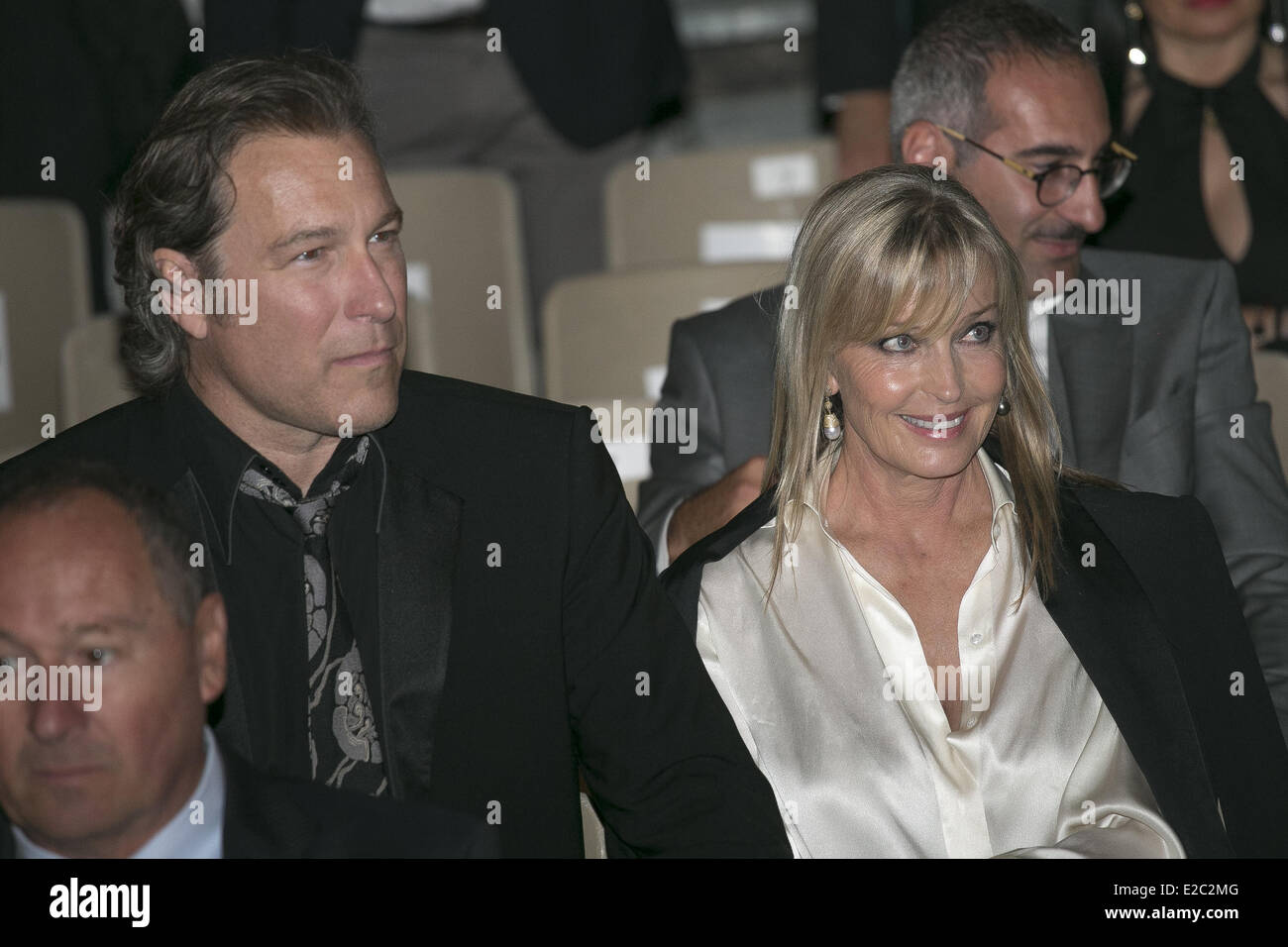 Taormina, Sicilia, Italia. Il 18 giugno, 2014. Bo Derek (R) e John Corbett (L) assiste il sessantesimo Taormina Film Fest il 18 giugno 2014 a Taormina, Italia. Credito: Manuel Romano/NurPhoto/ZUMAPRESS.com/Alamy Live News Foto Stock