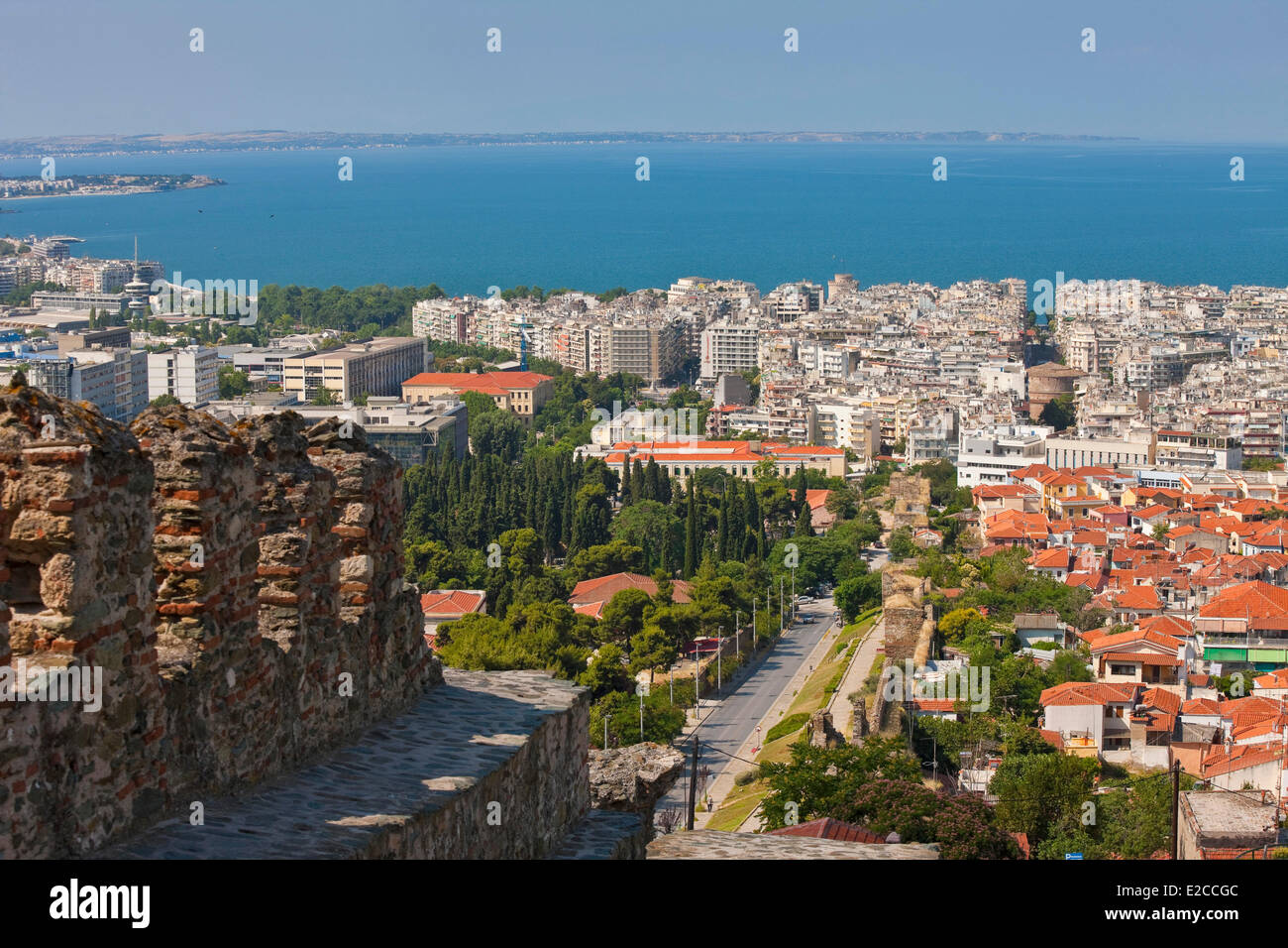 La Grecia e la Macedonia, Salonicco, il panorama sulla città e sul Golfo Termaico dalla città alta Foto Stock