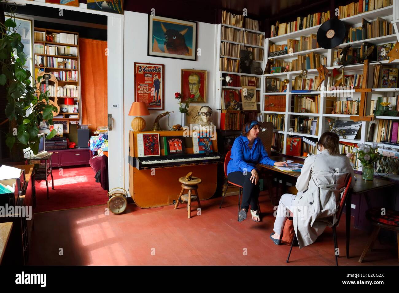 Francia, Parigi, Cite Veron a 94 Boulevard de Clichy, Boris Vian piatto Foto Stock