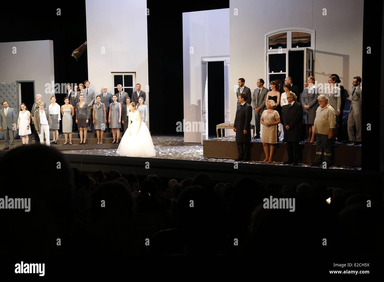 Francia, Bouches du Rhone, Aix en Provence, durante il festival dell'opera in luglio, Mozart del matrimonio di Figaro nel teatro dell arcidiocesi Foto Stock