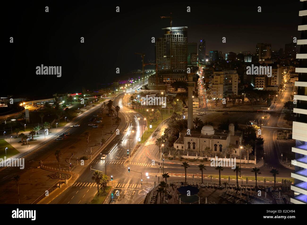 Israele, Tel Aviv, Jaffa district, Hassan Bek Mosque sul fronte mare Foto Stock