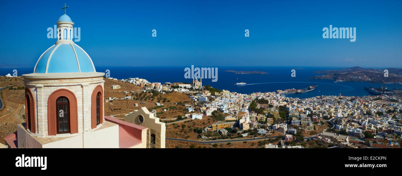 Grecia CICLADI Syros Island Ermoupoli Ano Syros feudo cattolica Saint-Georges cattedrale Foto Stock