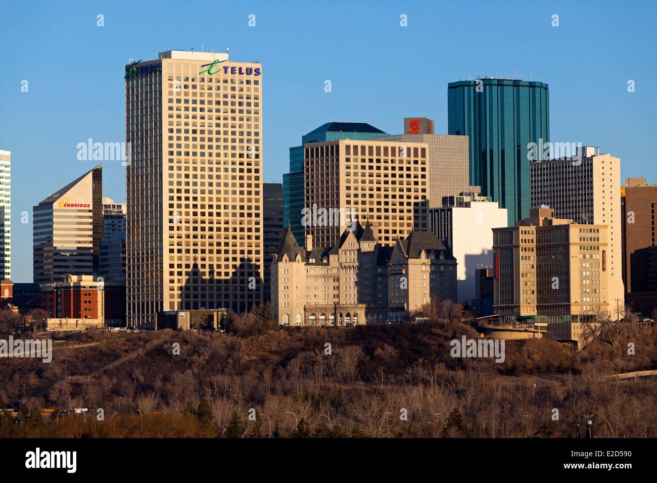 Canada Alberta Edmonton grattacieli del centro cittadino del quartiere di Cloverdale Foto Stock