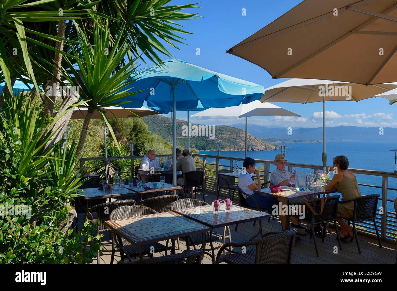 Francia, Corse du Sud, Cargese, ristorante sul ghiacciaio di una volta Foto Stock