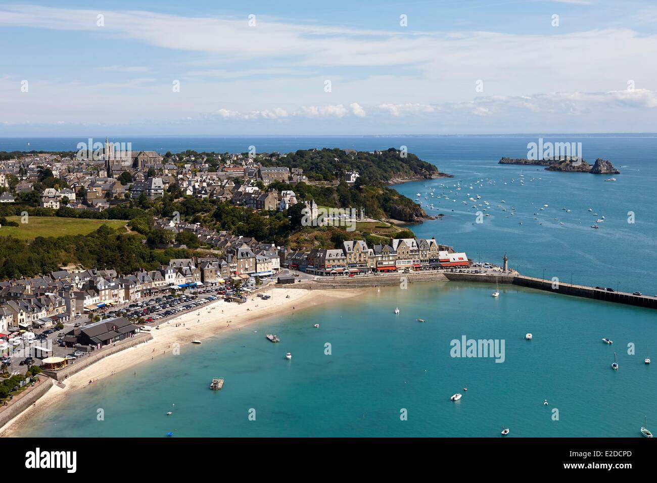 Francia Ille et Vilaine Cote d'Emeraude (costo di smeraldo) Cancale Port de la Houle (vista aerea) Foto Stock