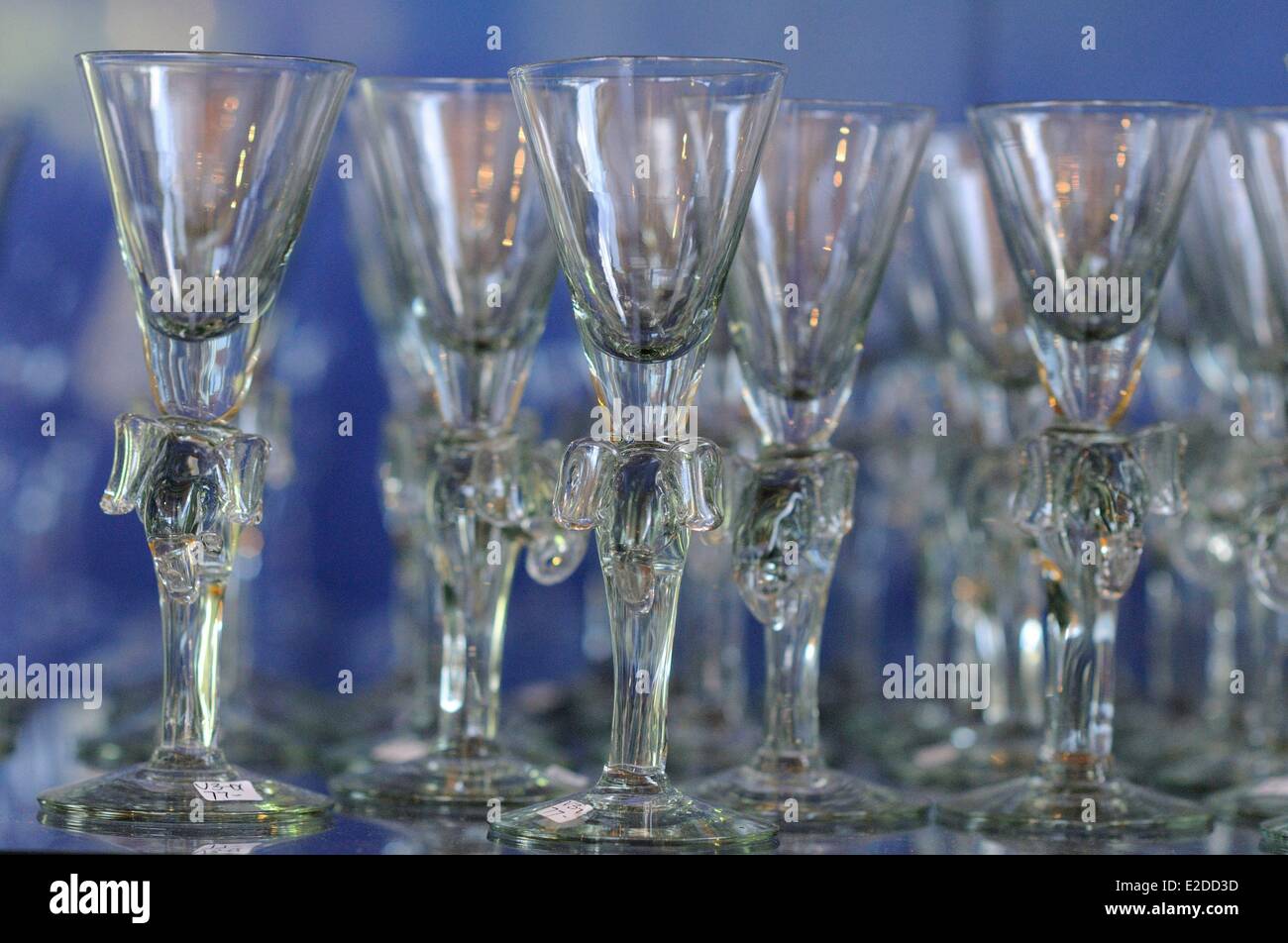 Swaziland, Hhohho district, Ngwenya Fabbrica del Vetro, ogni elemento realizzato a mano da 100 % vetro riciclato Foto Stock