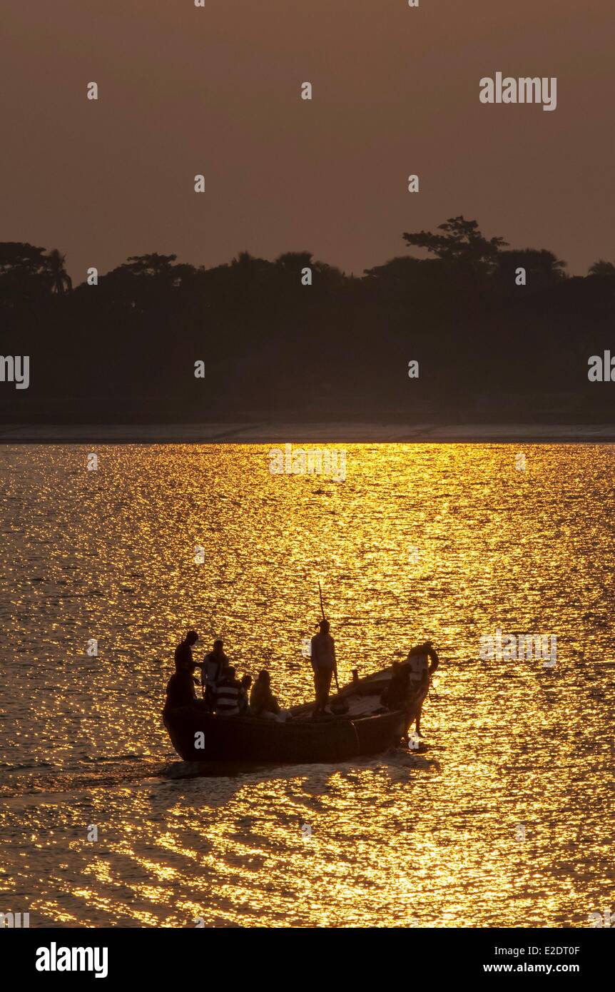 In Bangladesh la Sundarbans elencati come patrimonio mondiale dall' UNESCO è uno dei più grandi del mondo le foreste di mangrovia (140.000 ettari) Foto Stock