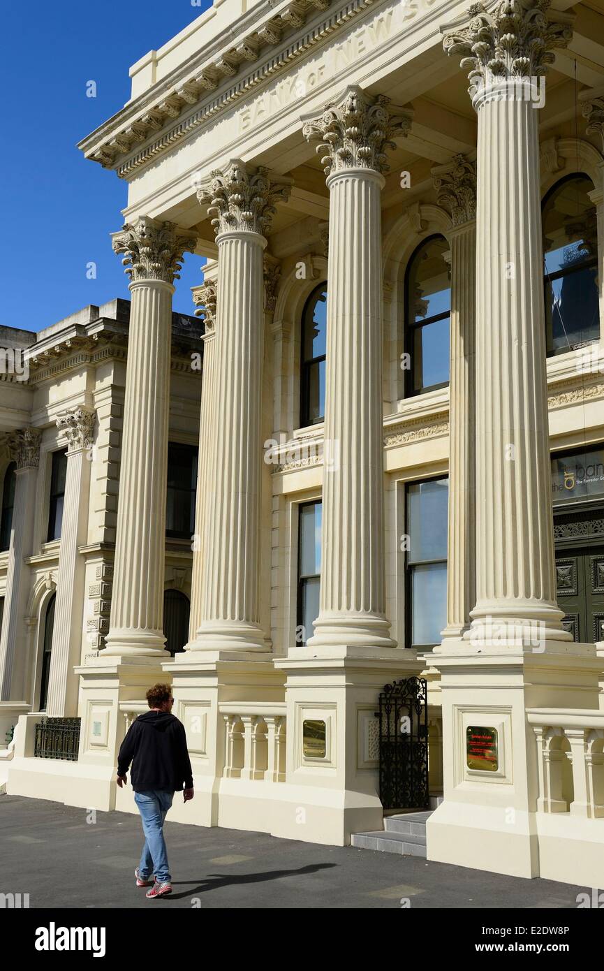 Nuova Zelanda, Isola del Sud, regione di Otago, Oamaru è un centro urbano sul lungomare con ben conservati edifici vittoriani dal 1880, l'ex banca del Nuovo Galles del Sud, ora la Forrester Gallery Foto Stock