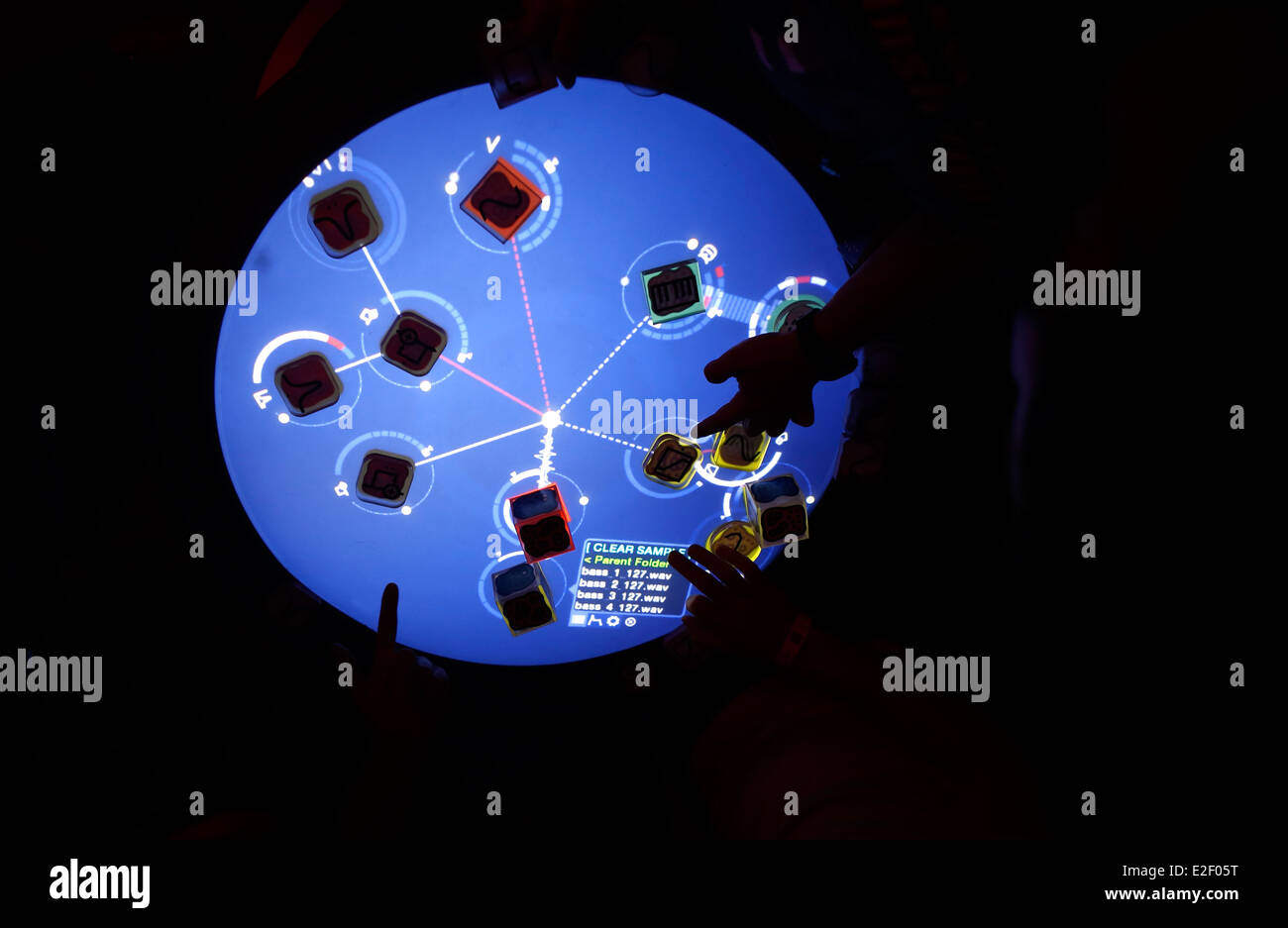 La creazione musicale sistema mostra al sonar musica avanzata e arts festival di Barcellona, Spagna Foto Stock