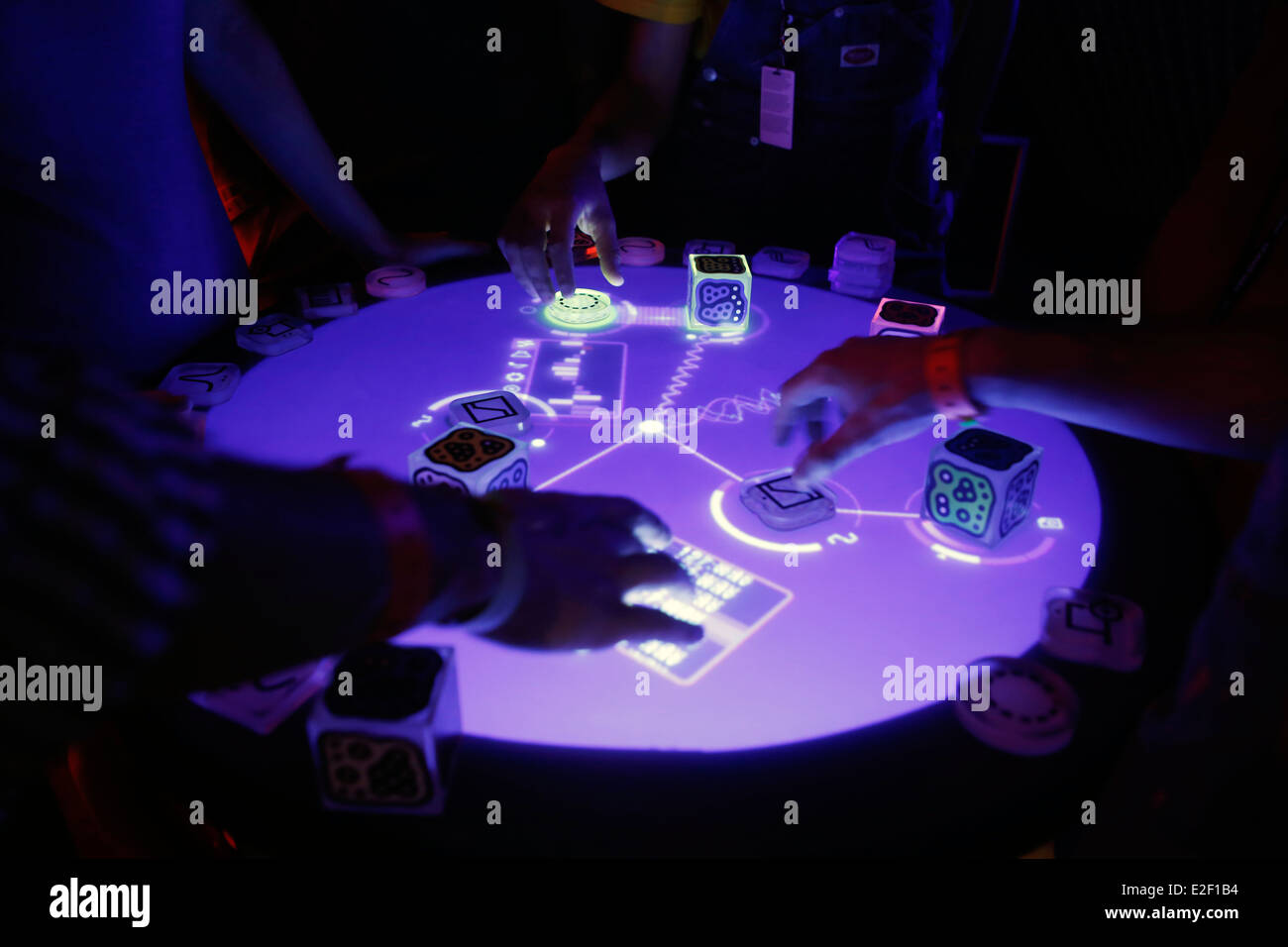 La creazione musicale sistema mostra al sonar musica avanzata e arts festival di Barcellona, Spagna Foto Stock