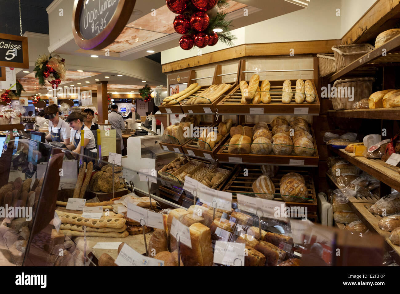 Canada, Provincia di Quebec, Montreal, la città sotterranea, il centro commerciale Les Halles nella stazione ferroviaria centrale, la panetteria Foto Stock