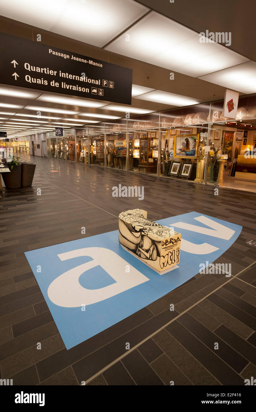 Canada Quebec Montreal provincia la città metropolitana sotterranea Arte esposizione annuale Creative Assisi dall'artista Labrona Foto Stock