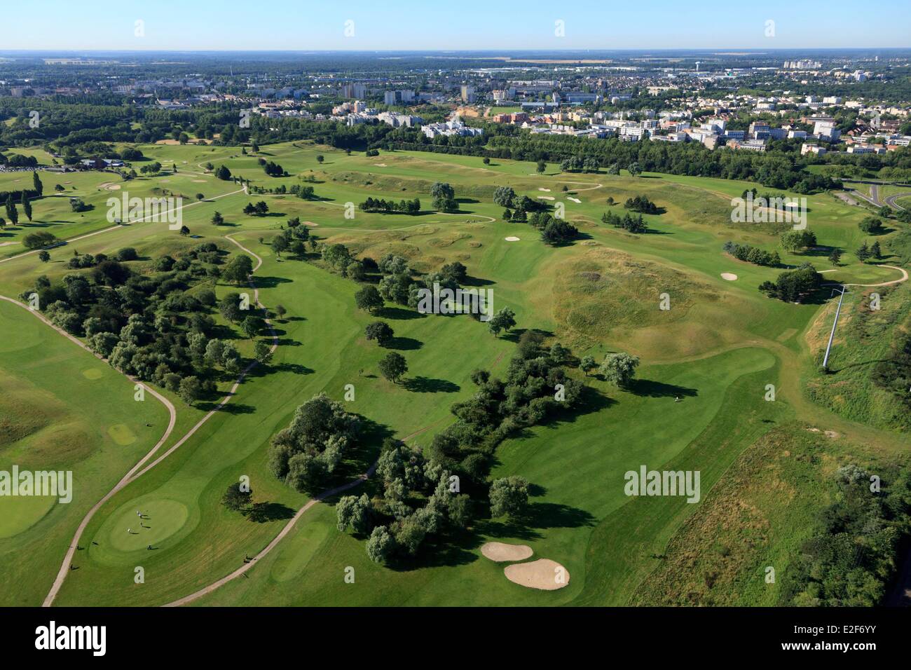 Francia Yvelines Trappes en Yvelines Blue Green golf leisure e la riserva naturale e il lago di Saint Quentin en Yvelines (antenna Foto Stock