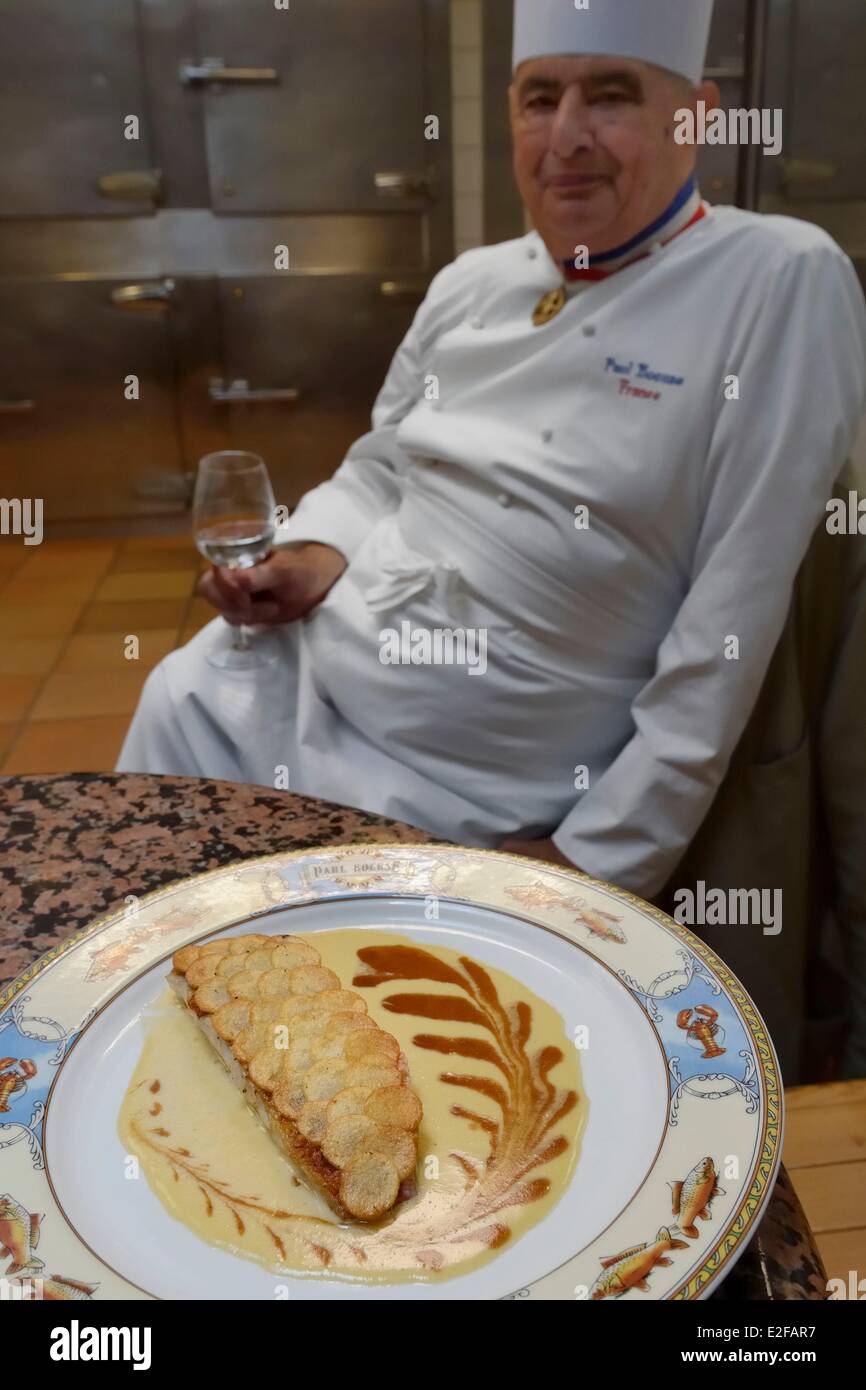 Francia Rhone Collonges au Mont d'Or Paul Bocuse Ristorante L'Auberge du Pont de Collonges tre stelle Michelin dal 1965 Foto Stock