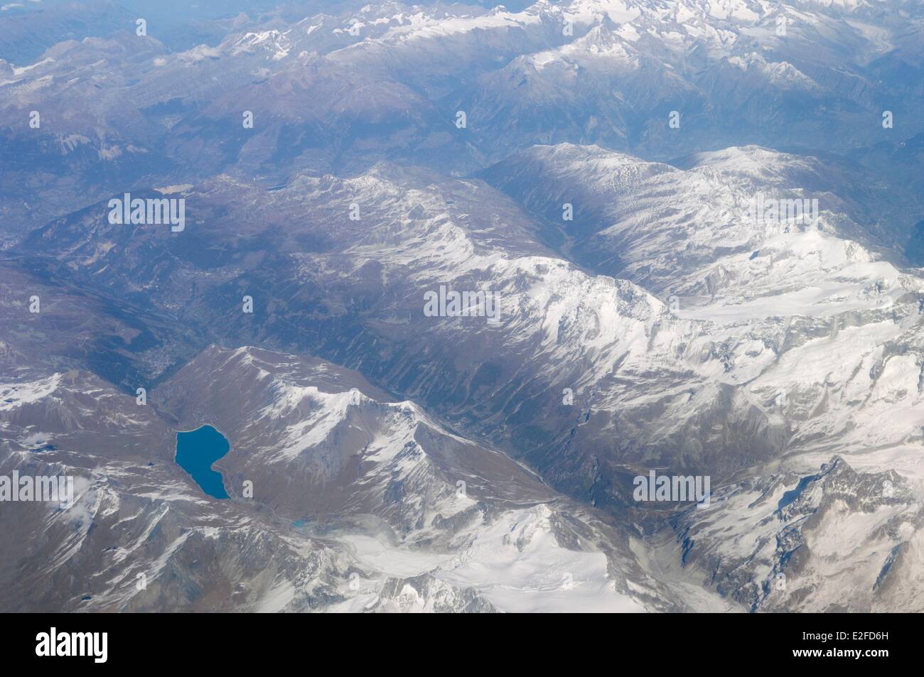Francia, Savoie, Chambery, Alpi visto dall'aria (vista aerea) Foto Stock