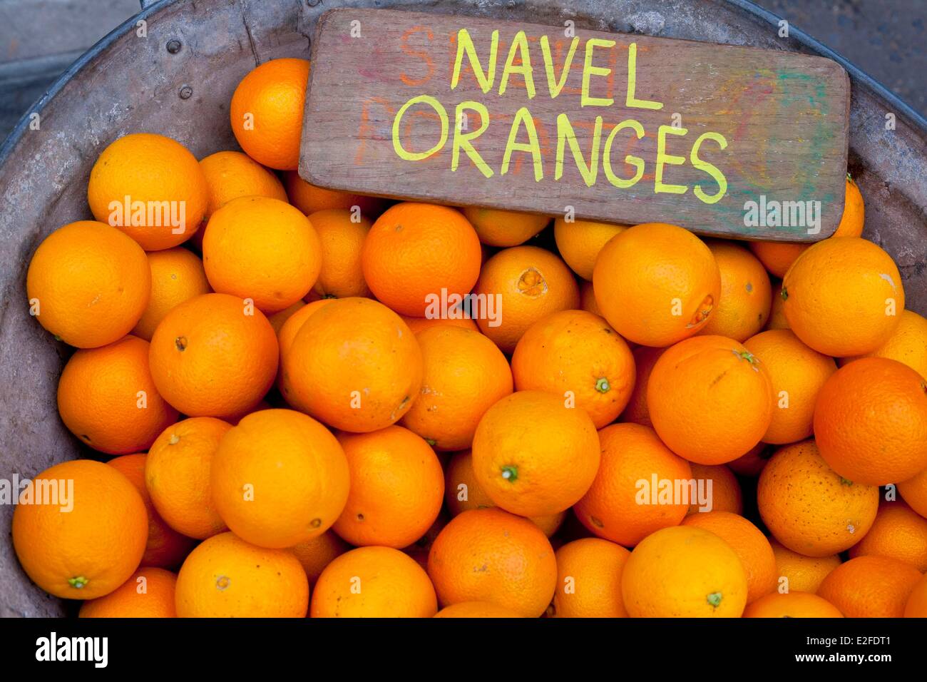 Regno Unito, Londra, Southwark, Bermondsey, Maltby Street, il mercato del sabato. fondata nel 2010, organico arance Foto Stock