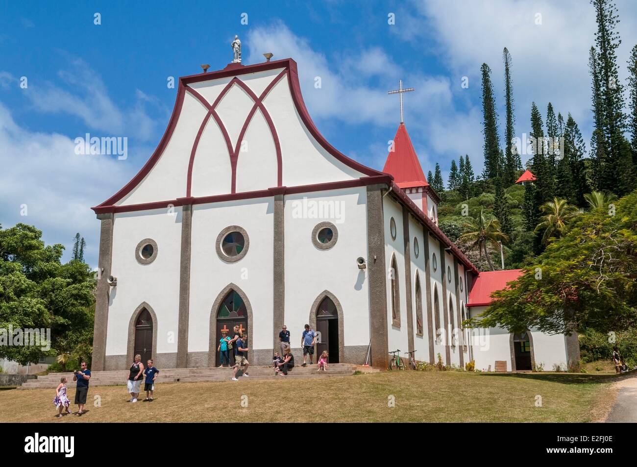 Francia, Nuova Caledonia, Ile des Pins, chiesa di Vao costruita dai detenuti nel 1903 Foto Stock