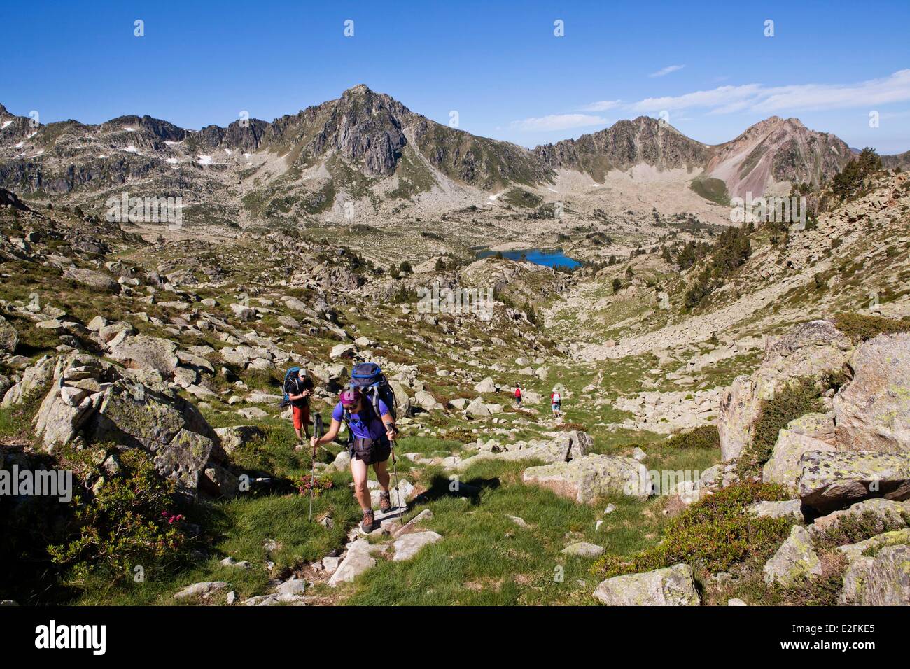Francia, Hautes Pirenei, vicino Neouvielle Riserva Naturale Lago di nere Foto Stock