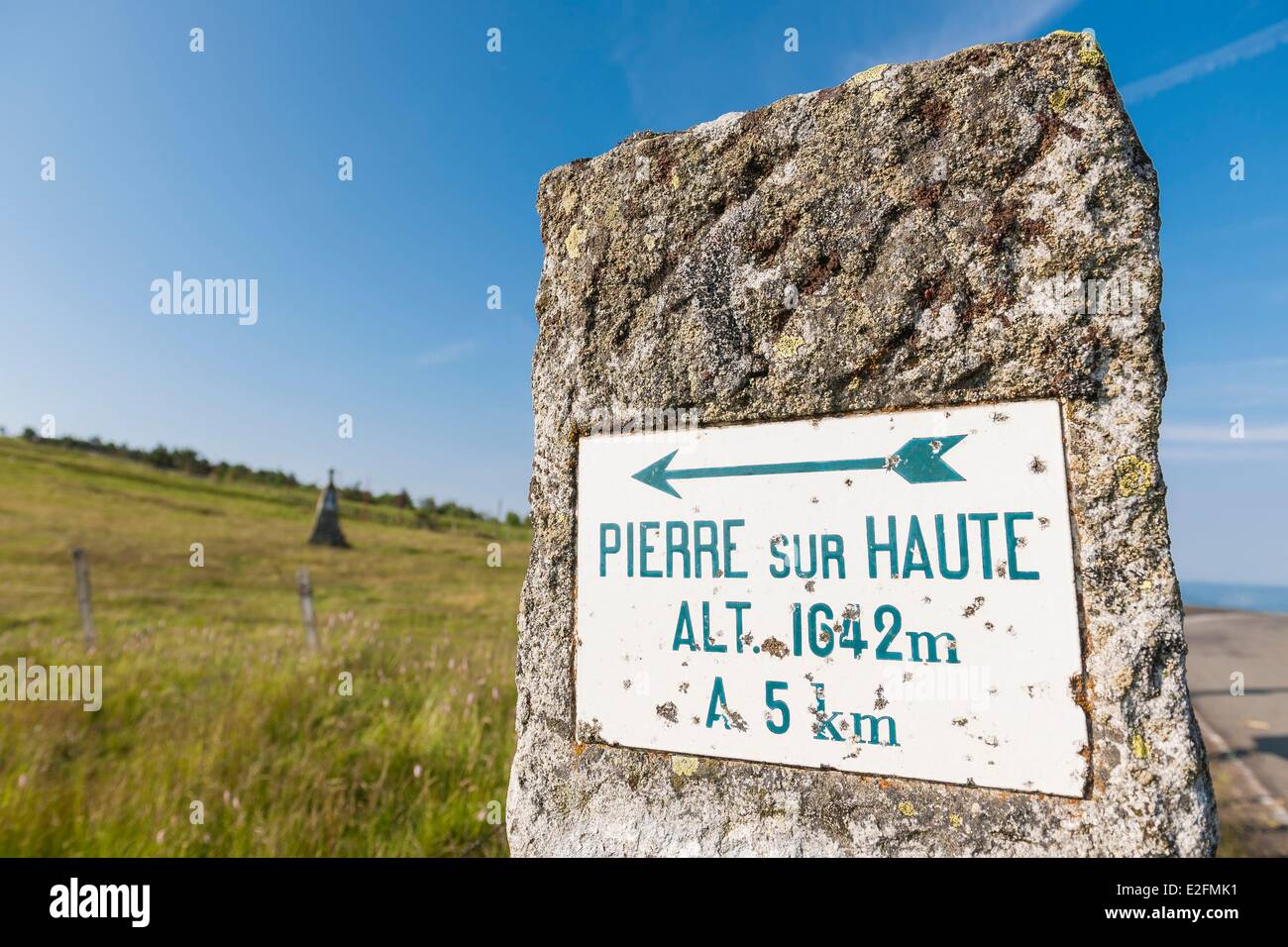 Francia Loire Pierre sur Haute (1634 m) è il punto più alto del Monts du Forez Foto Stock