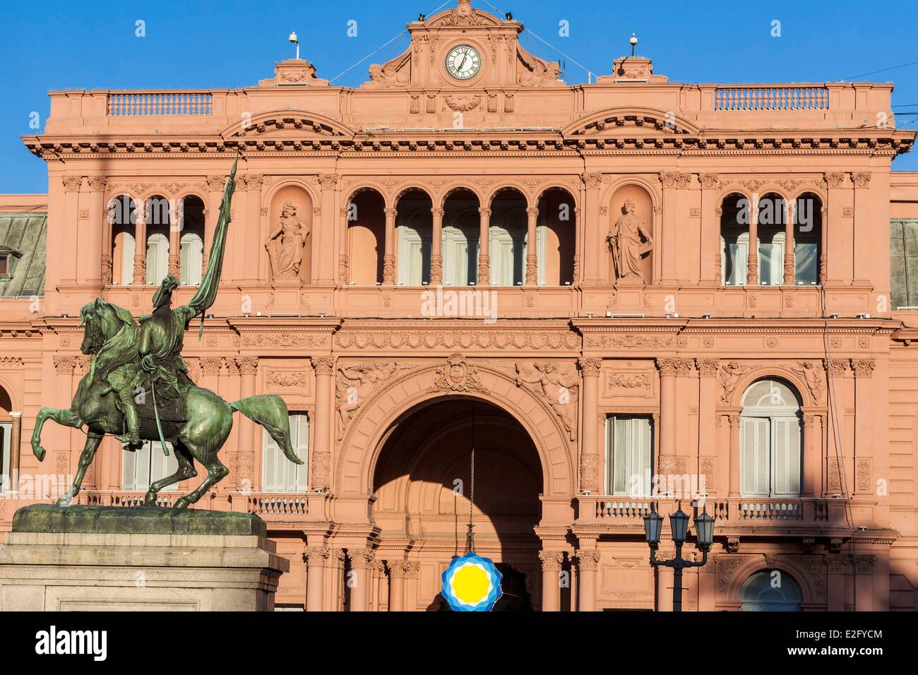 Argentina Buenos Aires Plaza de Mayo Casa Rosada l'argentino executive con il suo edificio (1898) in stile eclettico e leader Foto Stock
