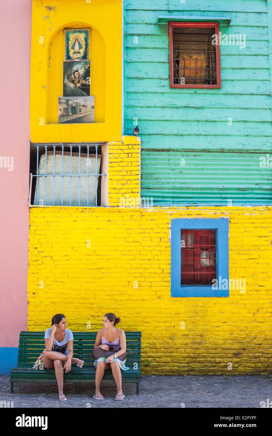 Argentina Buenos Aires La Boca quartiere popolare e al famoso quartiere per le sue facciate colorate sin dagli anni venti Foto Stock
