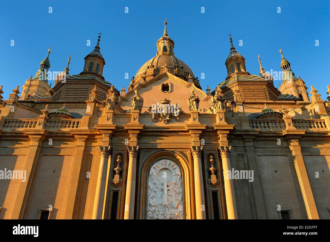 Spagna Aragona Zaragoza Plaza del Pilar Basilica del Pilar (Nostra Signora del Pilar) Foto Stock