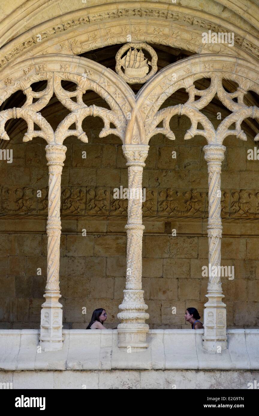 Portogallo Lisbona quartiere Belem Hieronymites monastero (Mosteiro dos Jeronimos) elencati come patrimonio mondiale dall' UNESCO il chiostro Foto Stock