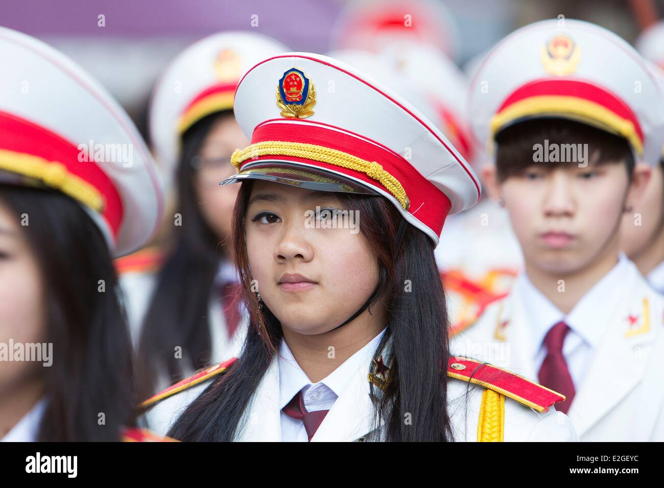 Francia Paris caratteri della banda del Reggimento al nuovo anno cinese's parade Foto Stock